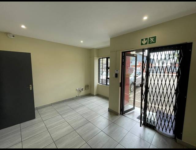 INDUSTRIAL PROPERTY TO RENT IN HENNOPSPARK